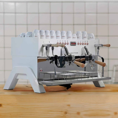 Kaffeemaschine Elektra mod. Eklipto - 2 Gruppen - € 4.600,00 NETTO